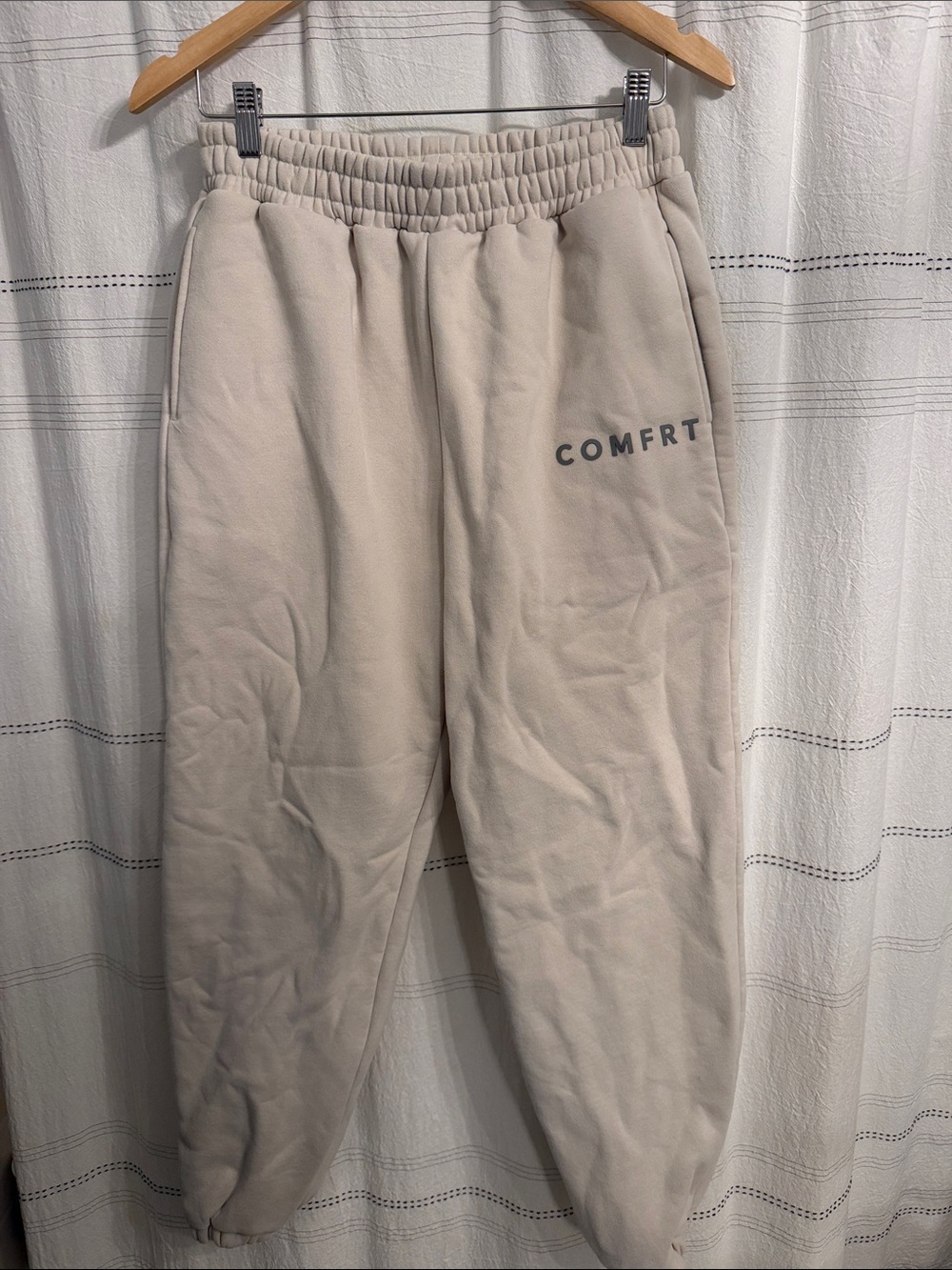 COMFRT Women's Cream Track Joggers
